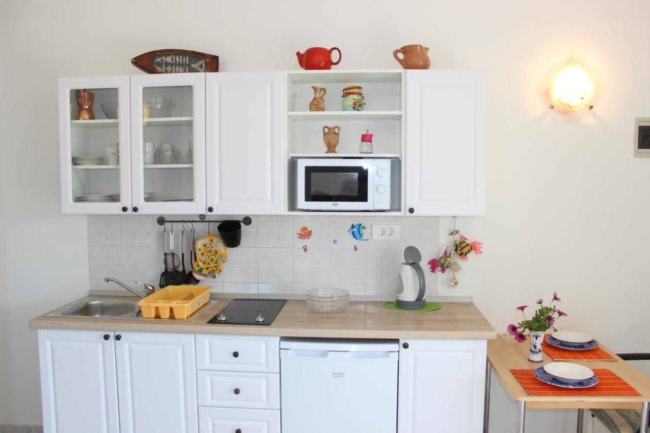 Apartments Blue Sea Mali Losinj Ngoại thất bức ảnh