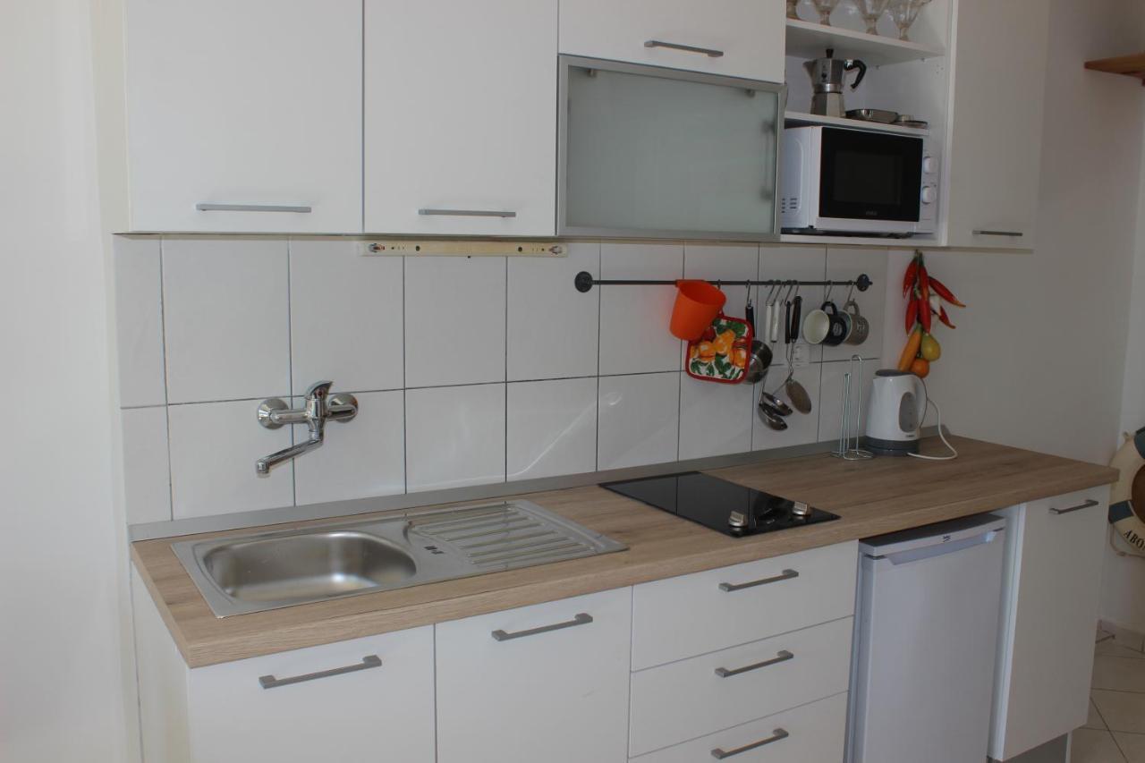 Apartments Blue Sea Mali Losinj Ngoại thất bức ảnh