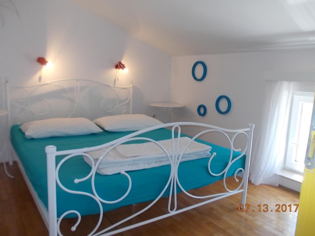 Apartments Blue Sea Mali Losinj Ngoại thất bức ảnh